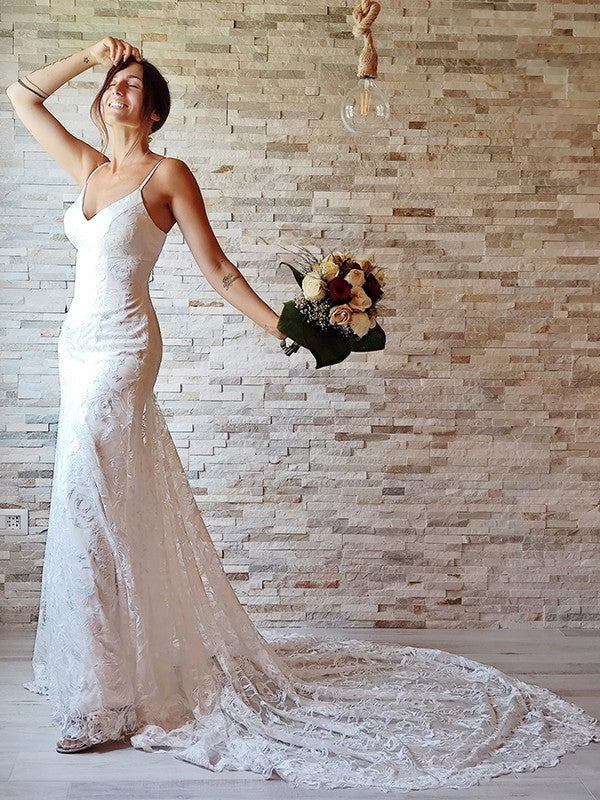 Wholesale Sheath/Column Lace Applique Spaghetti Straps Sleeveless Court Train Wedding Dresses